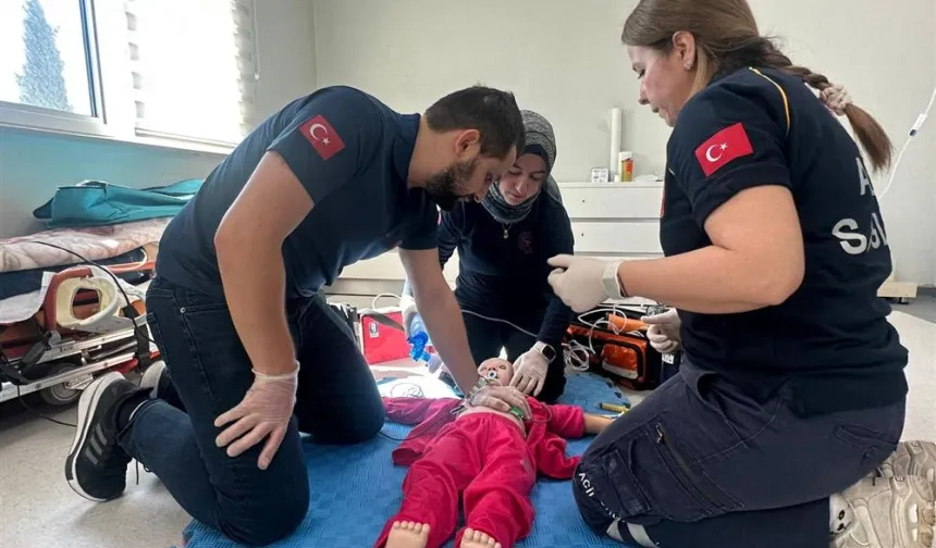 Bursa’da sağlık personeline 3. modül güncelleme eğitimi