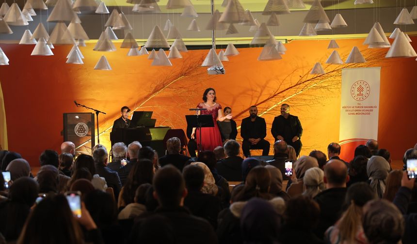 '2. Anadolu Opera ve Bale Festivali' Bayburt'ta başladı