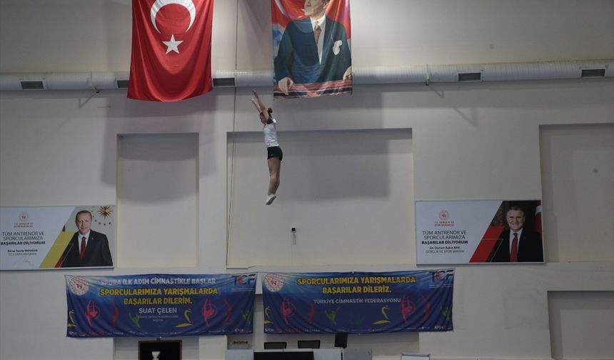 Cimnastikte 'ilki' başaran genç milli sporcu hedef büyüttü