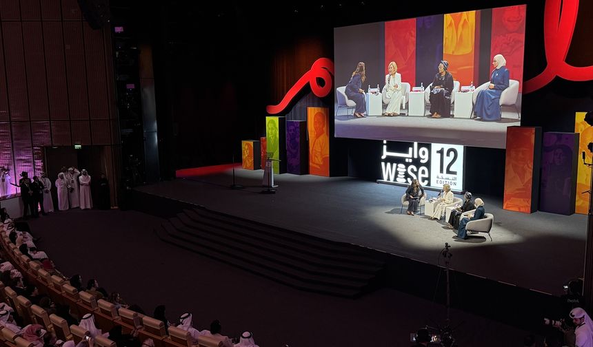 Katar'daki Dünya Eğitim İnovasyon Zirvesi 12'de gençlerin eğitime erişimi ve istihdamı ele alındı