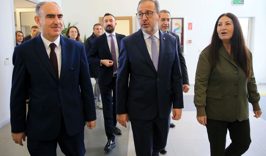 TBMM Engelli Bireylerin Sorunlarını Araştırma Komisyonu, Manisa'da ZEKİ Yaşam Merkezini inceledi