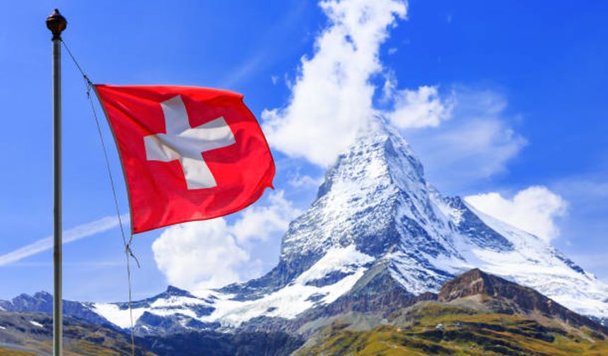 İsviçre, kadınlar için zorunlu askerlik referandumu