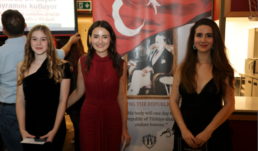 Cumhuriyet Bayramı Londra’da Coşkuyla Kutlandı