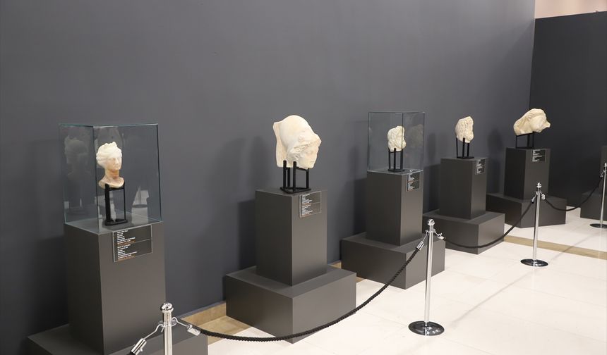 102. Yılda 102 Sergi'nin sonuncusu 'Lykos'un Antik Yüzleri' Denizli'de açıldı