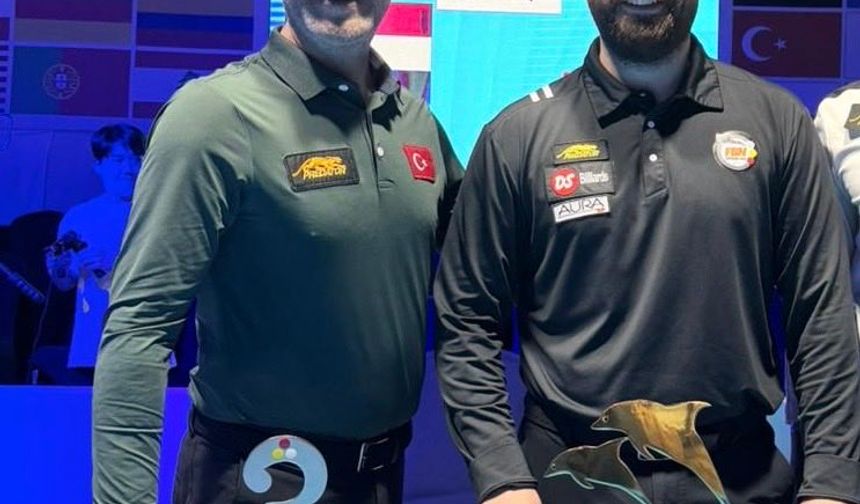 Berkay Karakurt, 3 Bant Bilardo Dünya Kupası'nda şampiyon oldu
