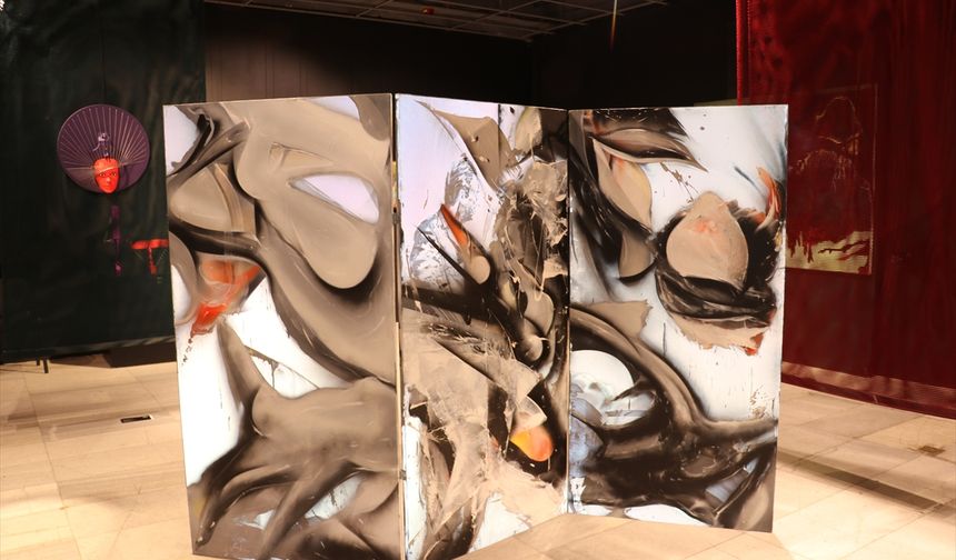 Bulgaristan'da Türk sanatçıların eserlerinden oluşan 'Sofya-İstanbul: Sanat Köprüsü' sergisi açıldı