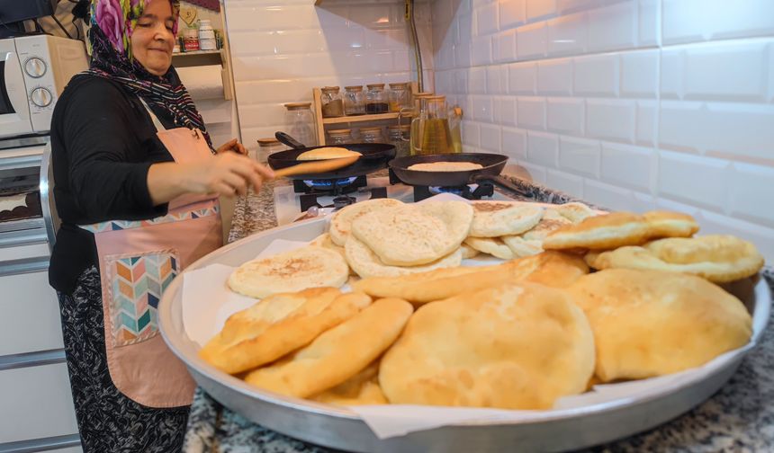 Çorum'da 'İlk namaz çöreği' geleneği sürüyor
