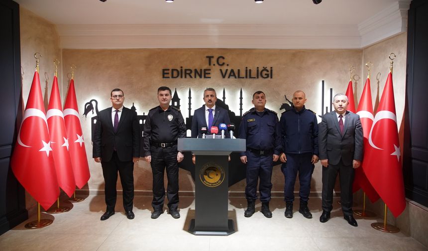 Edirne'de bu yıl insan kaçakçılığı yaptıkları iddiasıyla 348 zanlı tutuklandı