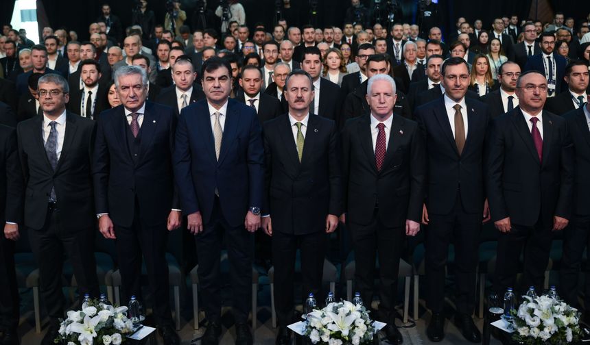 İSO ve SAHA İstanbul işbirliğiyle 7. Savunma Sanayii Buluşmaları düzenlendi