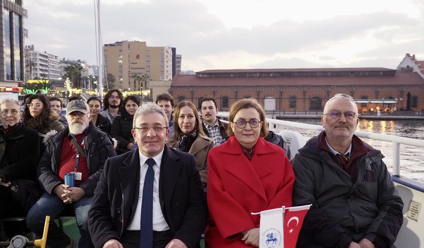 İzmir'de Osmanlı denizciliğine ışık tutan Kızlan Batığı etkinlikte anlatıldı