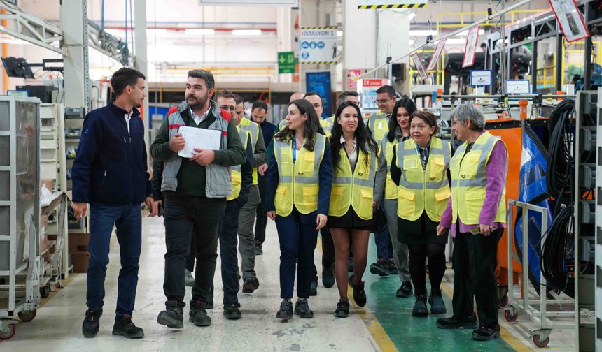 Karsan, ILO ve Borçelik işbirliğiyle meslek liselerindeki kız öğrencileri iş hayatına hazırlayacak