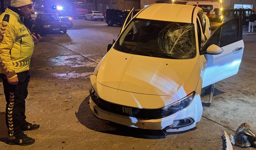 Kayseri'de trafik kazasında 4 kişi yaralandı