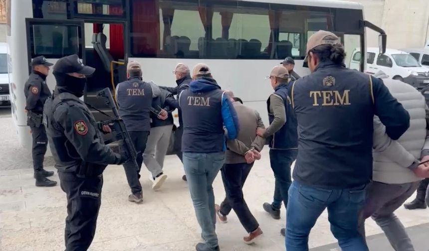 Kırşehir'de terör örgütü DEAŞ'a yönelik operasyonda 10 zanlı tutuklandı