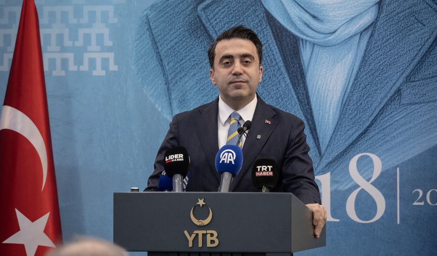 Programda yapılan konuşmalarda Kırım Tatarlarının mücadelesi ele alındı.