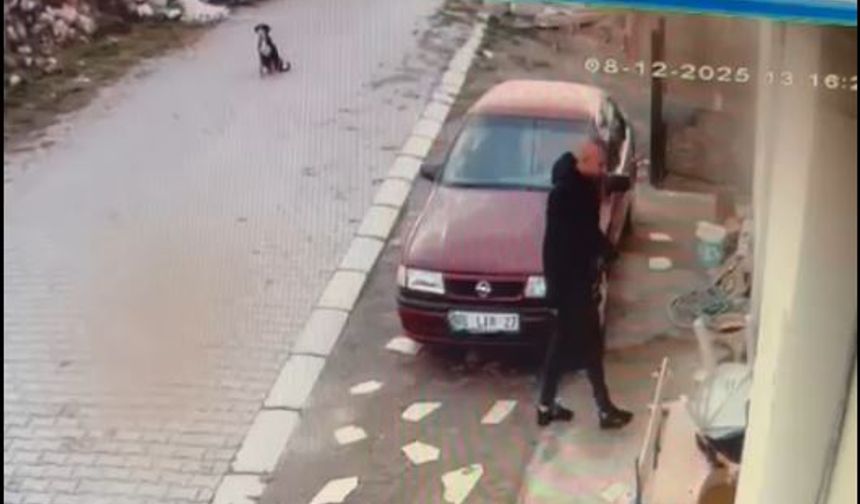 Boşanma aşamasındaki eşini çocuğunun gözü önünde bıçakladı