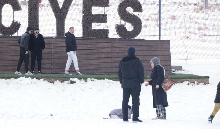 Erciyes Kayak Merkezi'nde itfaiye ekipleri 7/24 görevde / Ek fotoğraflar