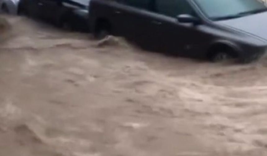 Fas'ta sel ve fırtına: 21 ölü