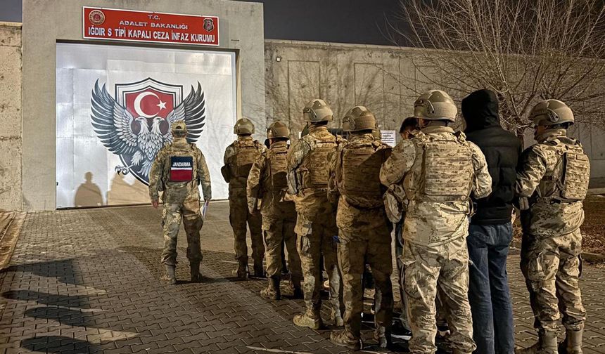 Iğdır'da jandarmadan 2 ayrı uyuşturucu operasyonu 21 gözaltı