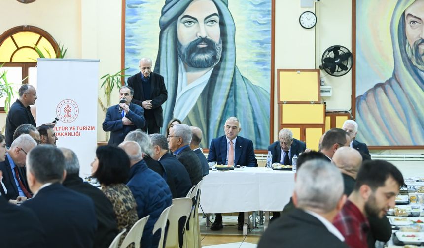 İstanbul- Bakan Ersoy: Cemevleri imar planlarında yer alacak