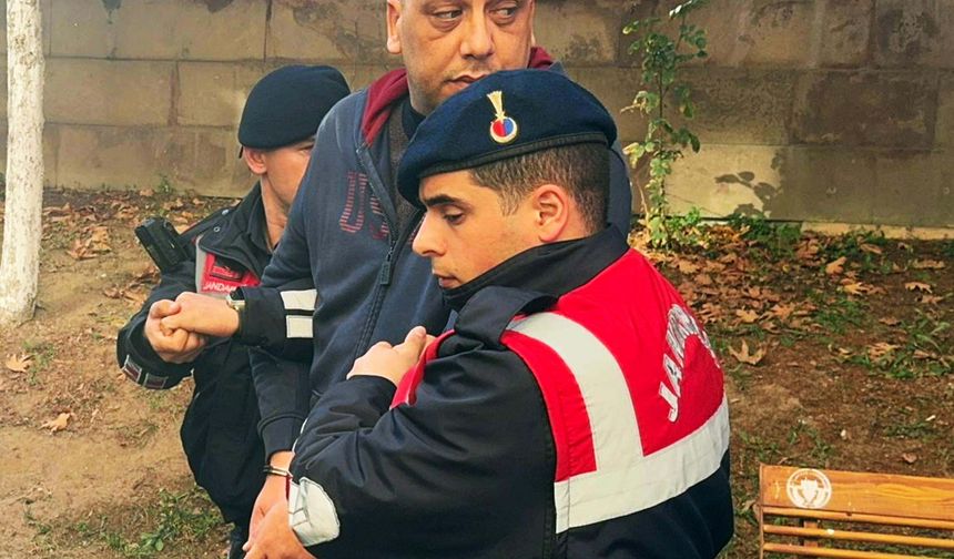 Otizmli öğrencisini merdivenden ittiği ileri sürülen okul müdürünün tahliye talebine ret