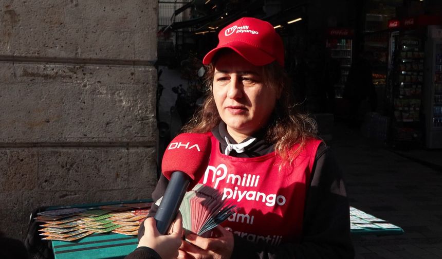 Yeni yıla sayılı günler kala Milli Piyango'nun 800 milyon TL'lik rekor ikramiyesine yoğun ilgi