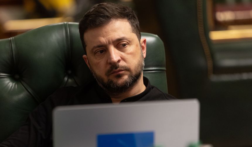 Zelenskiy: Ruslar ölülerini saymaz ama kaybettikleri her dolar ve avroyu sayarlar