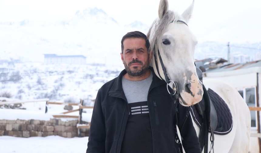 96 yaşındaki Kore gazisi, ata biniyor / Ek fotoğraflar