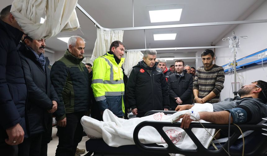 Artvin'de çığ altında kalan çoban aranıyor