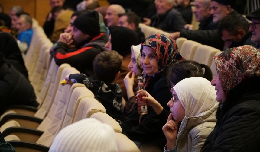 Bakan Memişoğlu: Gençlerimiz benzini olmayıp da yolda kalan ambulansları bilmiyor