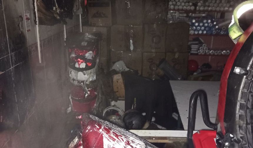 Hatay'da iş yeri yangını