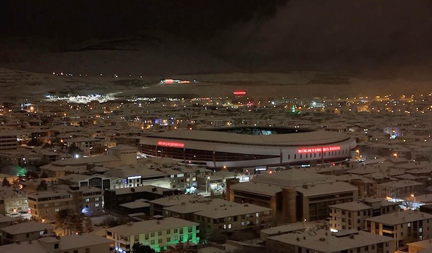 Kar altındaki Erzincan, dronla görüntülendi