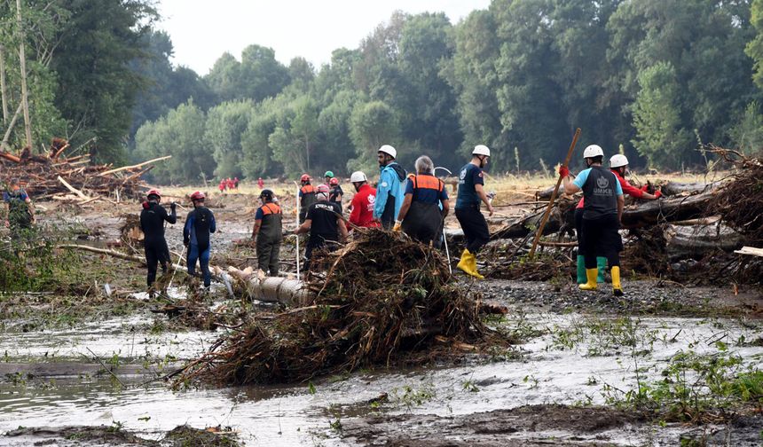 Kırklareli'de selde 6 kişinin ölümüne ilişkin 5 kamu görevlisi hakkında 25'er yıla kadar hapis istemi