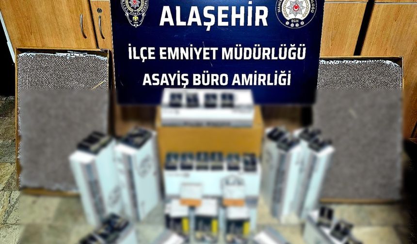 Manisa'da kaçak makaron operasyonu