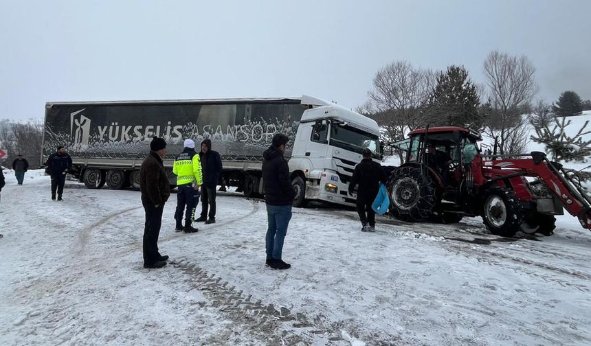 TIR kaydı, uluslararası karayolu ulaşıma kapandı / Ek fotoğraflar