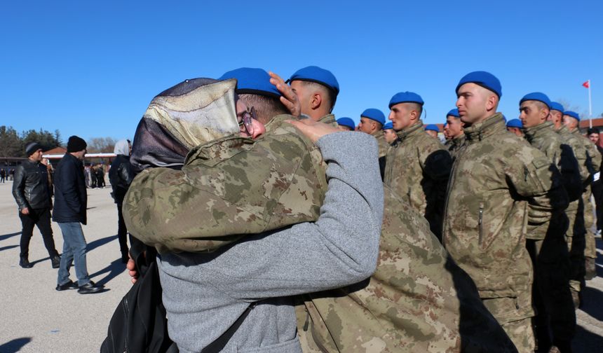 Uzman erbaş ve sözleşmeli erler mezun oldu / Ek fotoğraflar