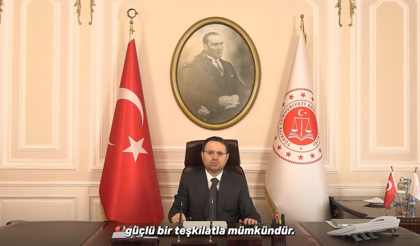 Bakan Gürlek: Adalet personelimizin özlük haklarını iyileştirmek için somut adımlar atacağız