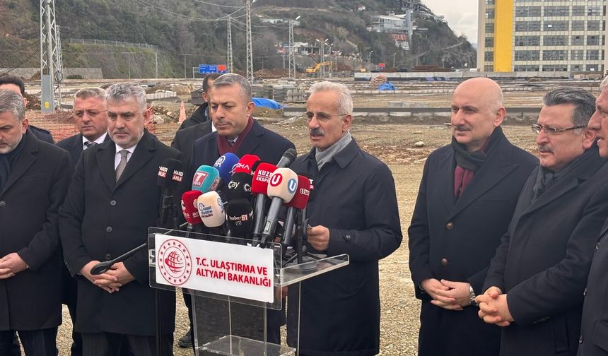 Bakan Uraloğlu'ndan İran uçuşları açıklaması