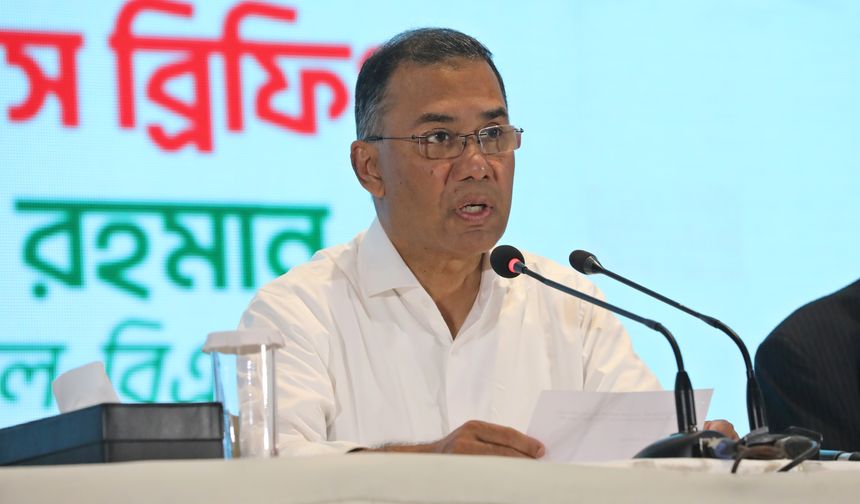 Bangladeş'te Tarık Rahman başbakan olarak yemin etti