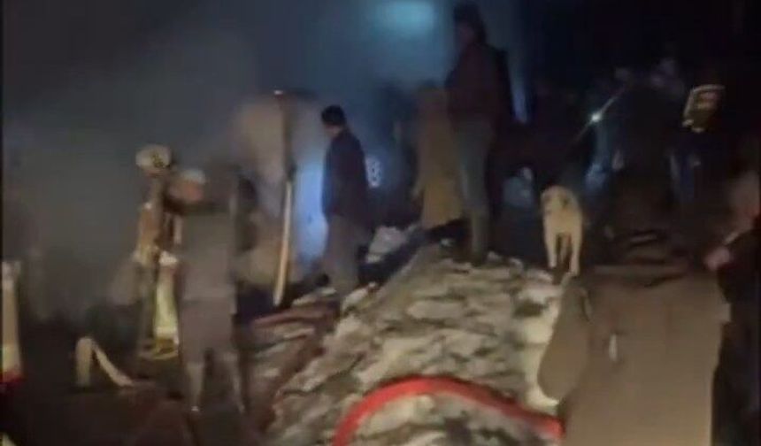 Bingöl'de ahırda çıkan yangında 6 büyükbaş öldü