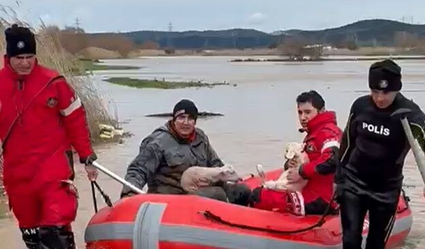 Çanakkale'de taşan Sarıçay dron ile görüntülendi (3)