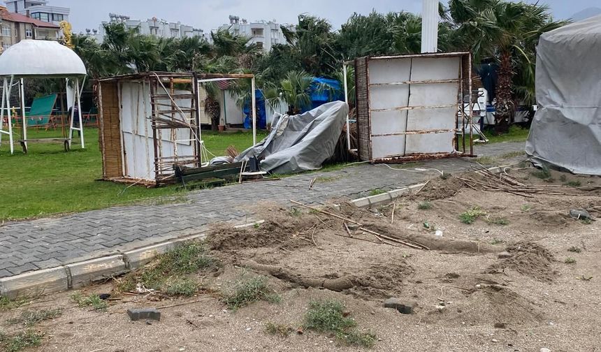 Doğu Akdeniz'i sağanak ve fırtına vurdu (4)