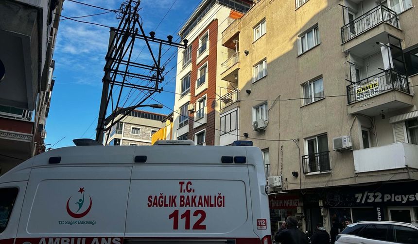 Evinde ölü bulundu