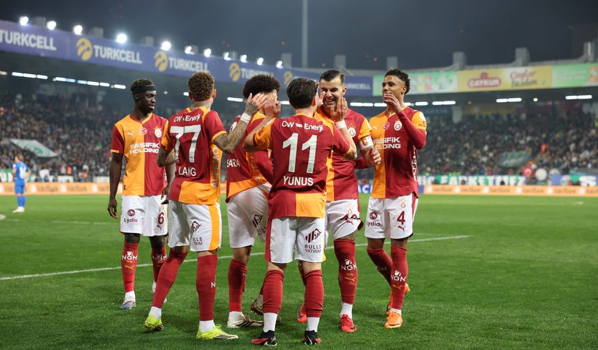 Victor Osimhen, Bafetimbi Gomis'i geçti