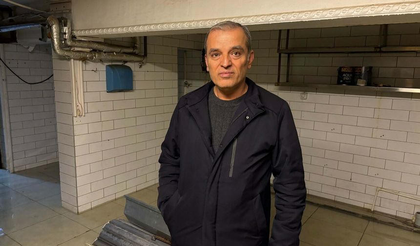 İzmir'de sağanak; cadde ve sokaklar göle döndü, sürücüler zor anlar yaşadı (2)