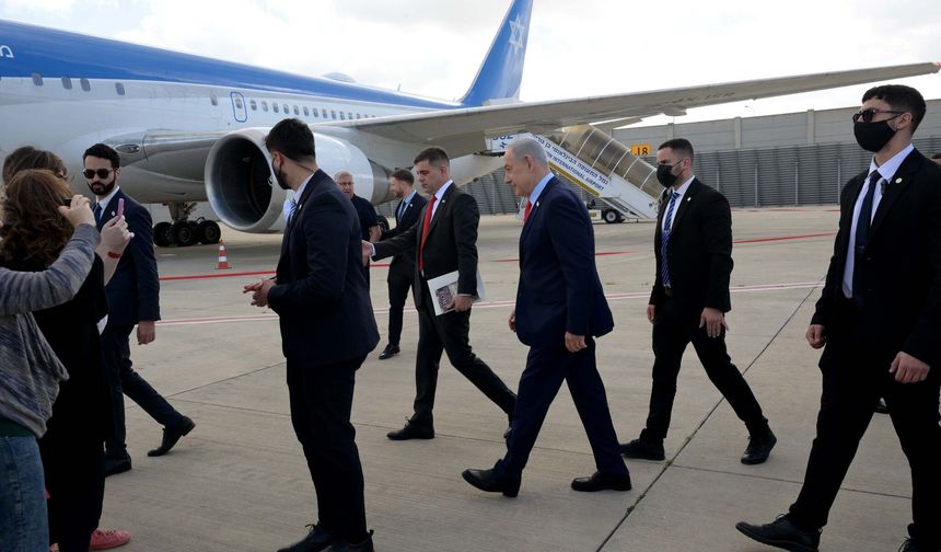 Netanyahu, Trump ile görüşmek üzere yola çıktı