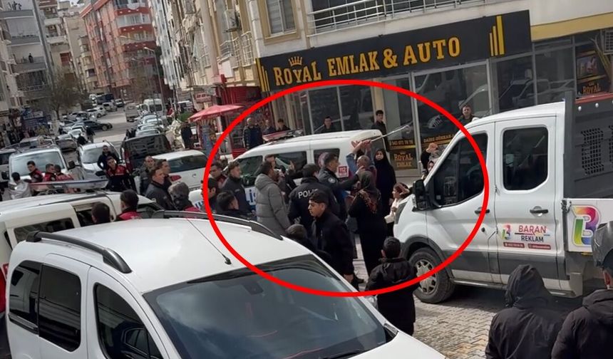 Siirt'te dünür ailelerin kavgası kamerada