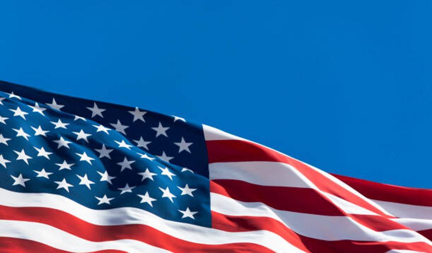 ABD, İran'ın bugün tüm gemilerinin battığını bildirdi.