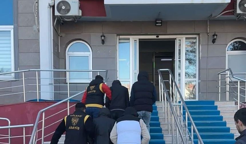 Adıyaman'da 4 hırsızlık şüphelisi tutuklandı