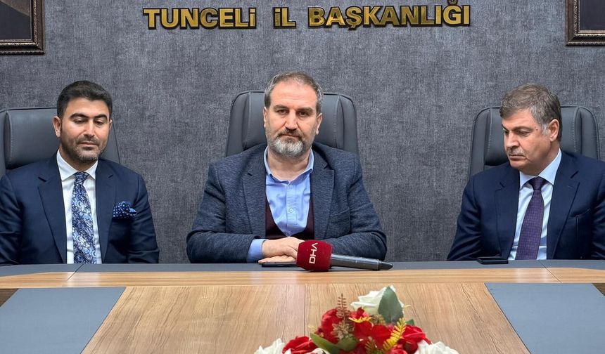 AK Partili Şen: 2 anne de çocuğuna aynı duayı okuyor