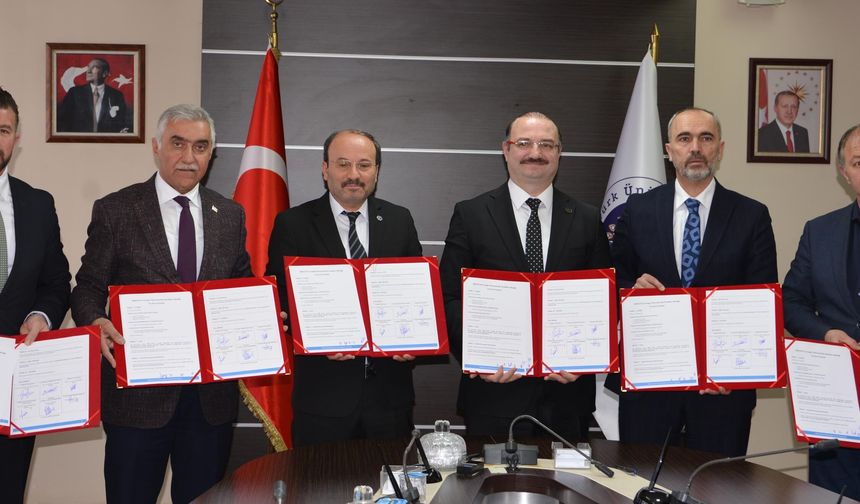 Avrupa Kış Üniversite Oyunları'na aday olan Erzurum'da iyi niyet protokolü imzalandı